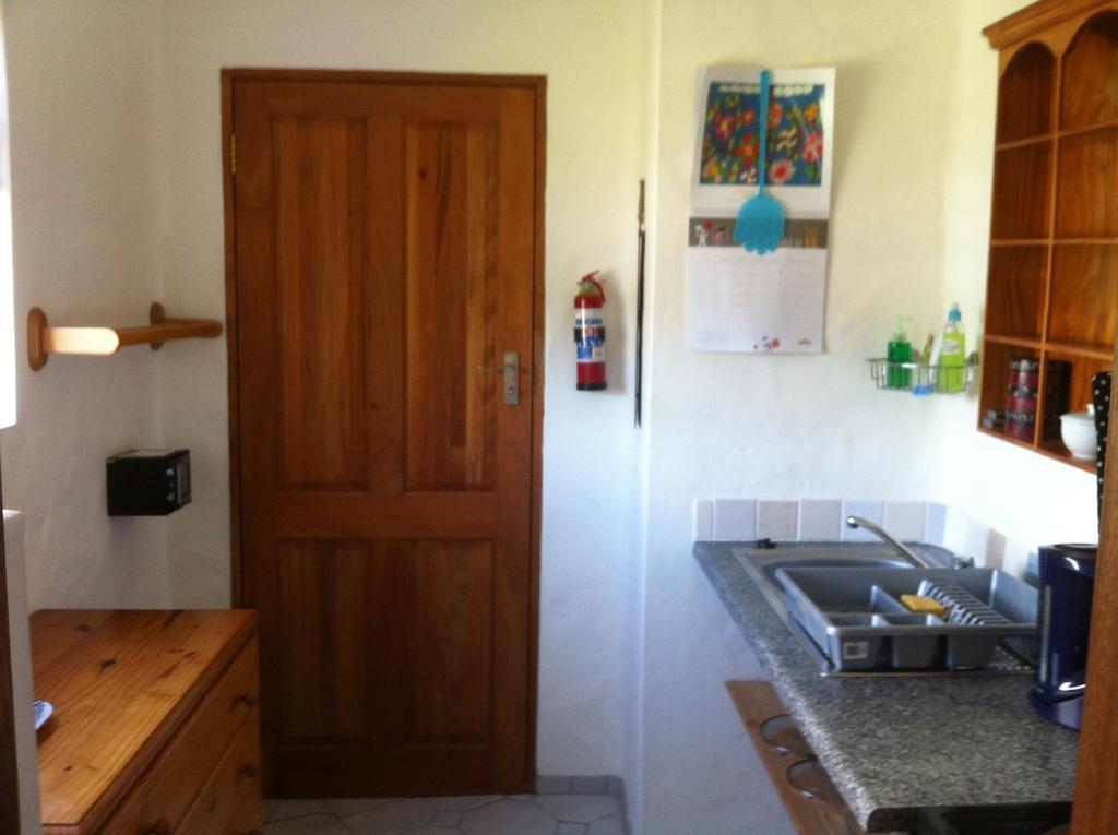 Guinea Fowl Loft Apartment Knysna Room photo